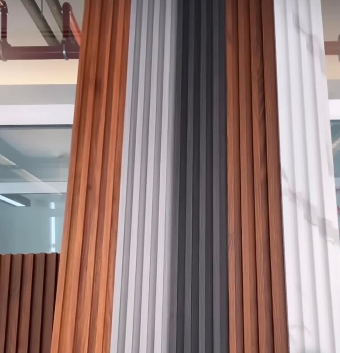 COLOR MADERA CLARA ,DISPONIBLE ENTREGA INMEDIATA ‼️ PANELES DECORATIVOS DE  PVC Wall panel es un revestimiento decorativo en tendencia…